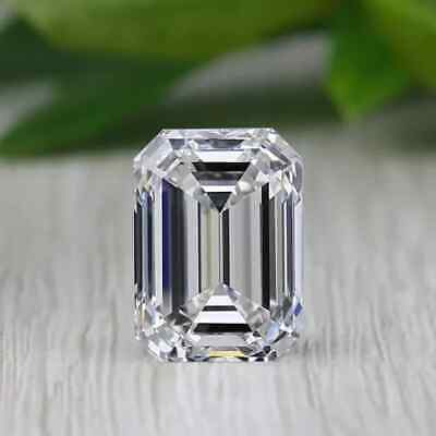 Emerald Diamond Cathedral Solitaire Ring - Yellow Gold